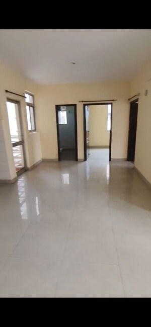 2 BHK Apartment For Rent in Piyush Heights, Sector 89
