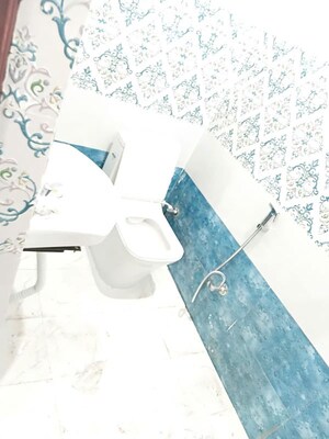 Bathroom in 6+ BHK Independent House at Nijampur Malhaur – for Rent