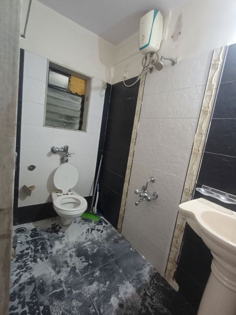 Bathroom, stg-marigold-siddheshwar-garden 2 Bedroom 700 Sq.Ft. Apartment In Dhokali Thane 10449488