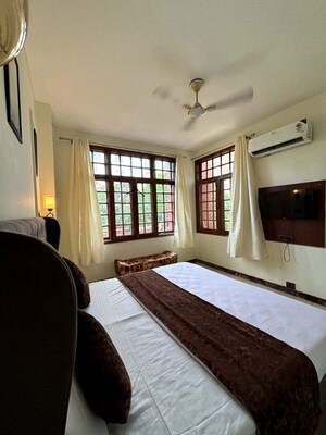 Bedroom in 3 BHK Independent House at Sector 5 – for Rent
