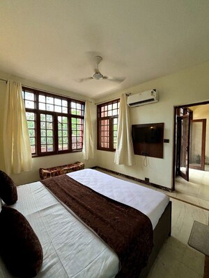 Bedroom in 3 BHK Independent House at Sector 5 – for Rent