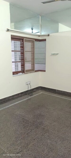 Room in 6+ BHK Independent House at Ramamurthy Nagar – for Sale