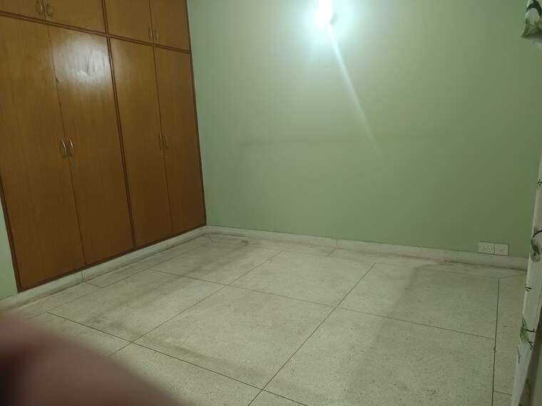 Room, unitech-singleton-floors-south-city 2.5 Bedroom 1100 Sq.Ft. Builder Floor In Sector 50 Gurgaon 10449543