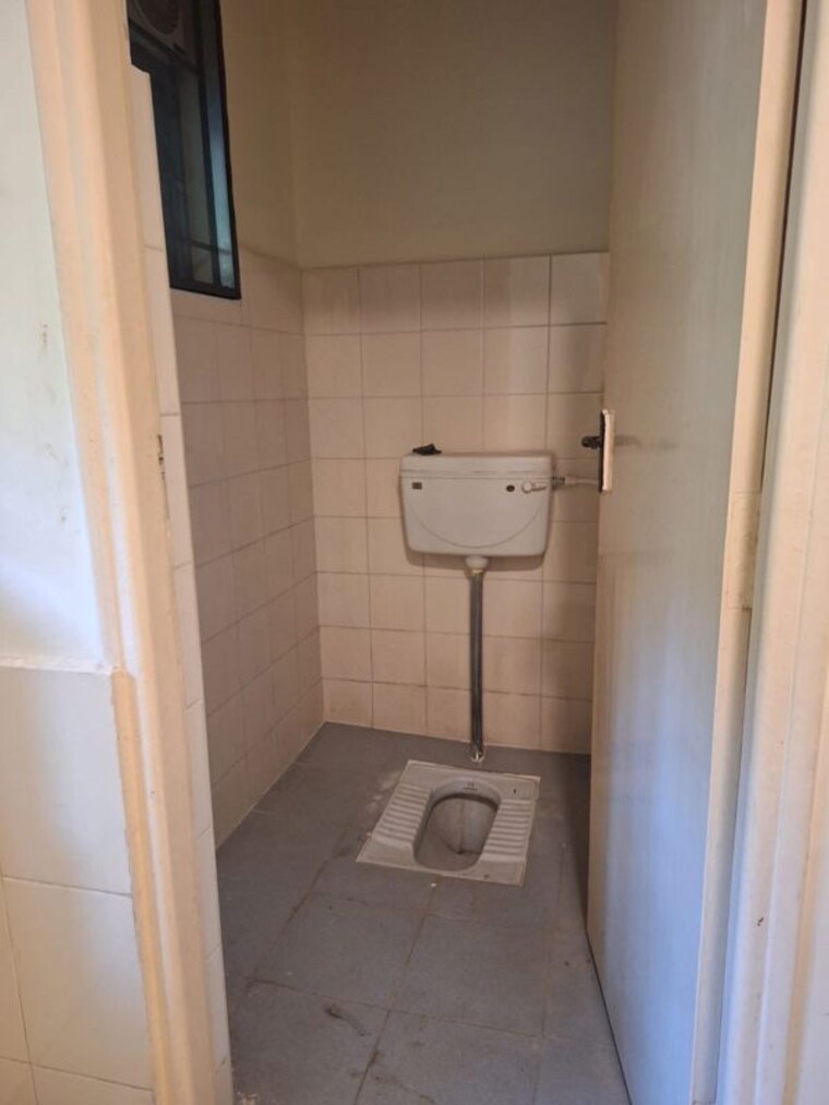 Bathroom, basavanagudi 3 Bedroom 2300 Sq.Ft. Builder Floor In Basavanagudi Bangalore 10449547