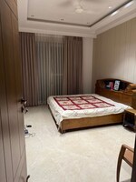 3 BHK + Servant Room 1557 Sq.Ft. Builder Floor in DLF Gardencity Enclave