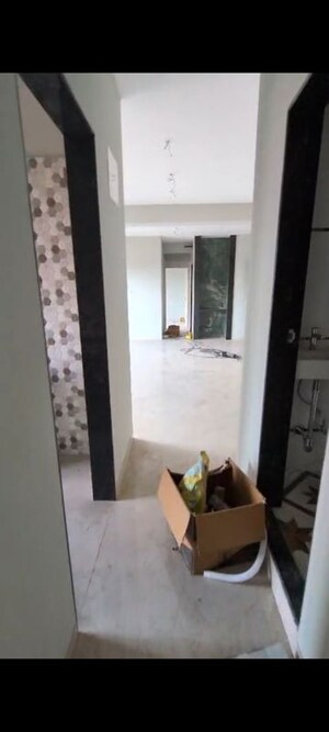 2 BHK Apartment – Entrance View at Ufasa Fortune Star, Byculla - for Sale