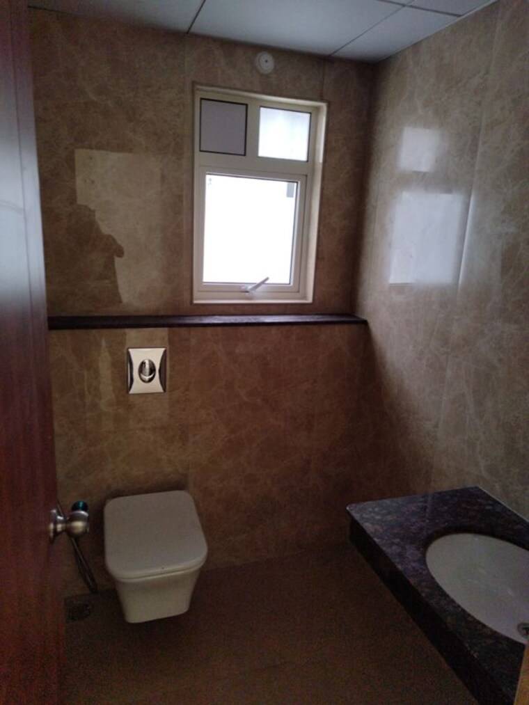 Bathroom, aurobindo-the-regent 3 Bedroom 1498 Sq.Ft. Apartment In Kondapur Hyderabad 10449540