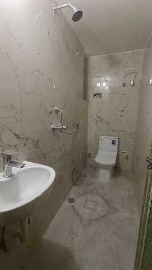 Bathroom in 2 BHK Apartment at Mithapur – for Rent