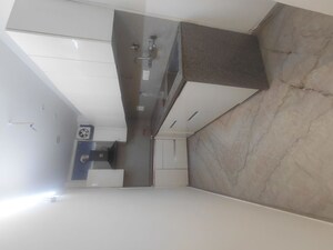 Furnished Amenities in 2 BHK Builder Floor at Janakpuri – for Rent