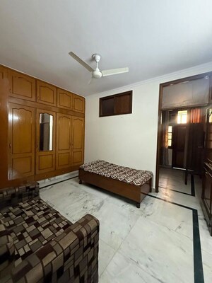 Bedroom in 2 BHK Builder Floor at Kalkaji – for Rent