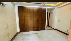 Room in 2 BHK Builder Floor at Kalkaji – for Rent