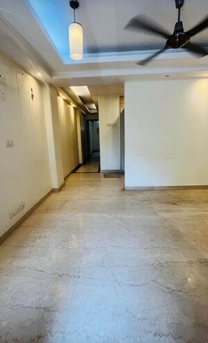 Room in 2 BHK Builder Floor at Kalkaji – for Rent
