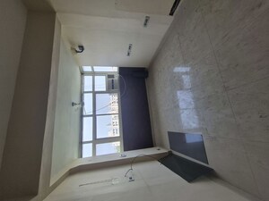 Building Lobby in 2.5 BHK Apartment at Mayur Vihar – for Rent