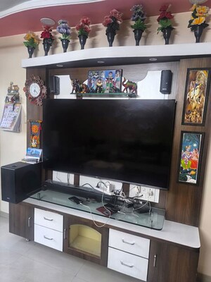 Furnished Amenities in 2 BHK Builder Floor at Eiffel Developers City, Chakan – for Rent