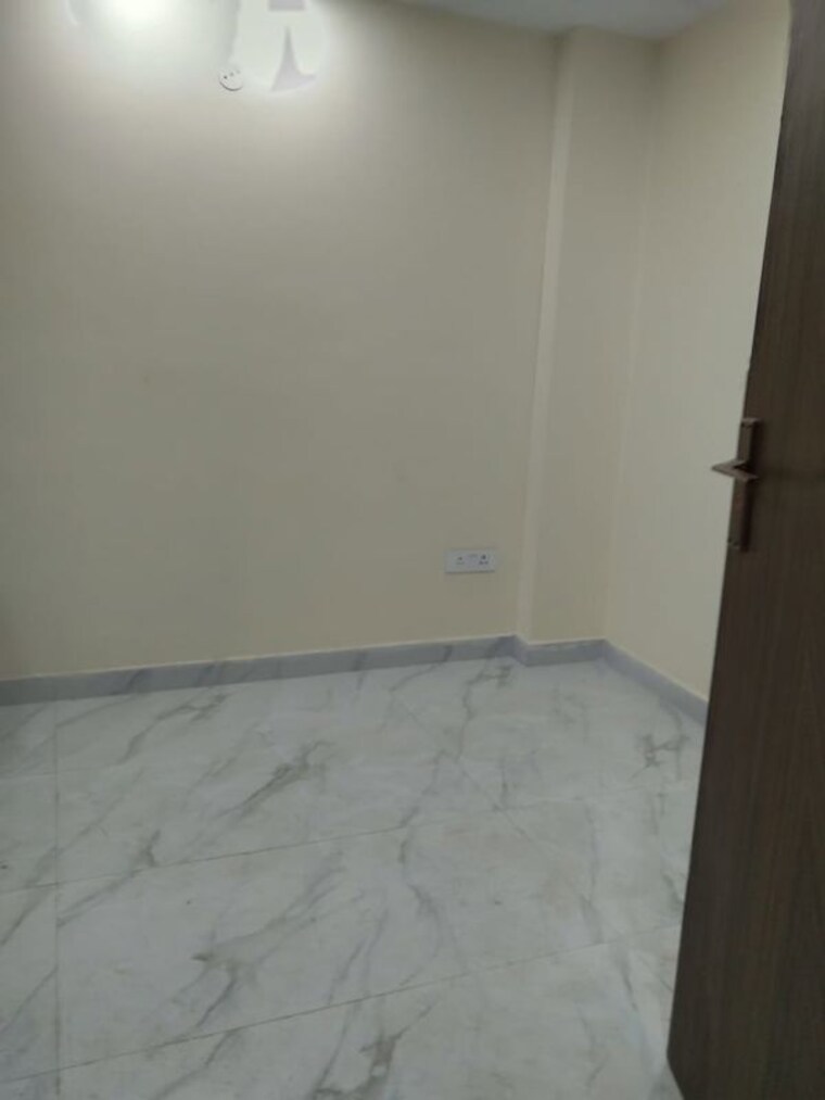 Room, mehrauli 1 RK 350 Sq.Ft. Builder Floor In Mehrauli Delhi 10447271