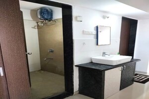 Lobby in 1.5 BHK Apartment at Mantra Insignia, Mundhwa – for Rent