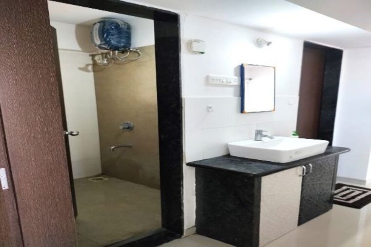 Lobby, mantra-insignia 1.5 Bedroom 680 Sq.Ft. Apartment In Mundhwa Pune 10449922