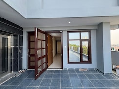 1 BHK + Servant Room,Extra Room,Store Room Apartment For Rent in Chattarpur
