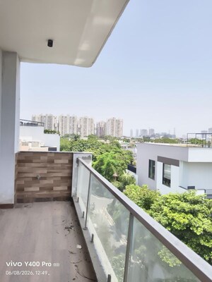 Balcony in 3 BHK Apartment at Central Park Resorts, Sector 48 – for Sale