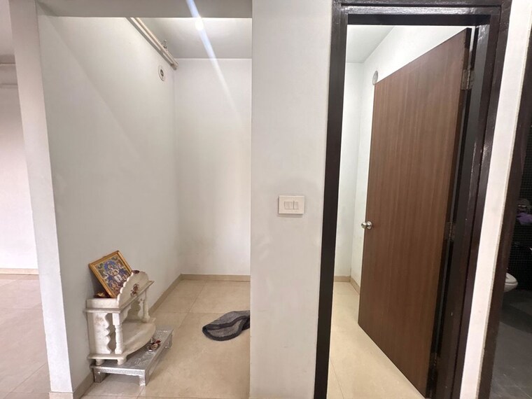 Bathroom, lodha-palava-city-lakeshore-greens 2 Bedroom 734 Sq.Ft. Apartment In Dombivli East Thane 10449957