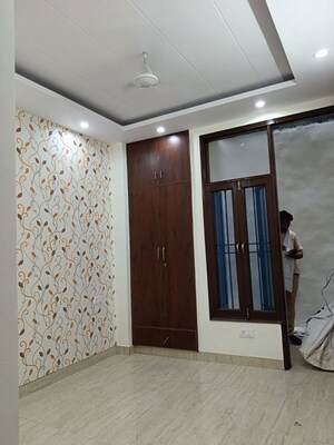 2 BHK Builder Floor For Sale in Vasundhara Sector 5