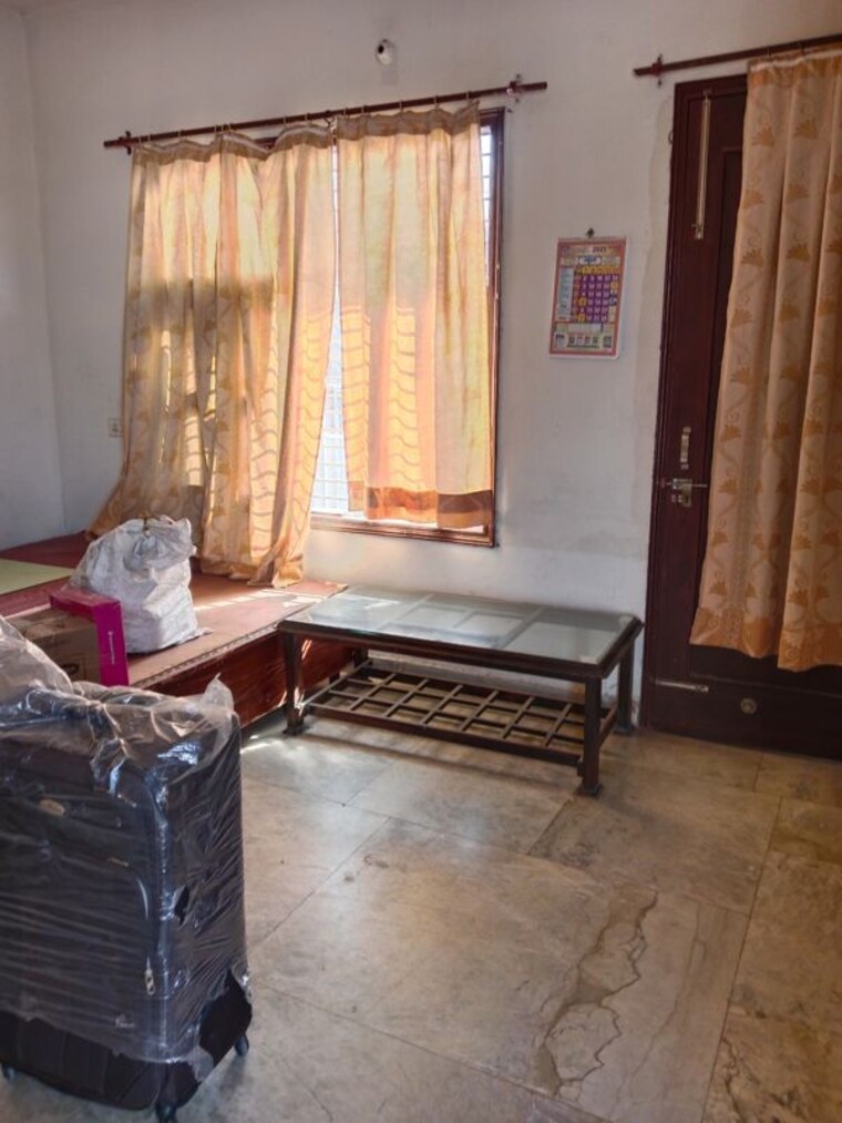 Living Room, sector 18 1 RK 231 Sq.Ft. Builder Floor In Sector 18 Panipat 10450004
