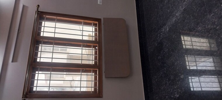 Room, thyagaraja nagar 3 Bedroom 1500 Sq.Ft. Apartment In Thyagaraja Nagar Bangalore 10450028