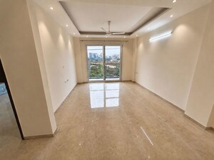 Room in 3 BHK Apartment at Mahindra Luminare, Sector 59 – for Sale