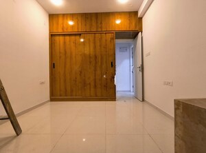 Furnished Amenities in 2 BHK Apartment at Godrej Boulevard, Manjari – for Rent