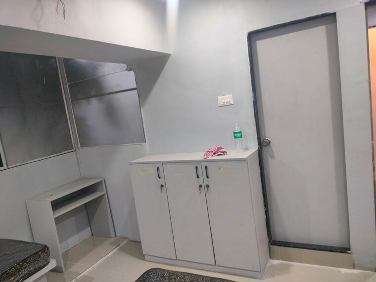 Kitchen, rohan-leher Studio 400 Sq.Ft. Apartment In Baner Pune 10450088
