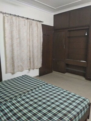 Bedroom in 3 BHK Builder Floor at Sector 31 – for Rent