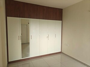 2 BHK Apartment For Rent in TVS Emerald Jardin, Singasandra
