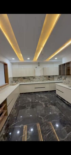 Kitchen in 4 BHK Builder Floor at Sector 85 – for Rent