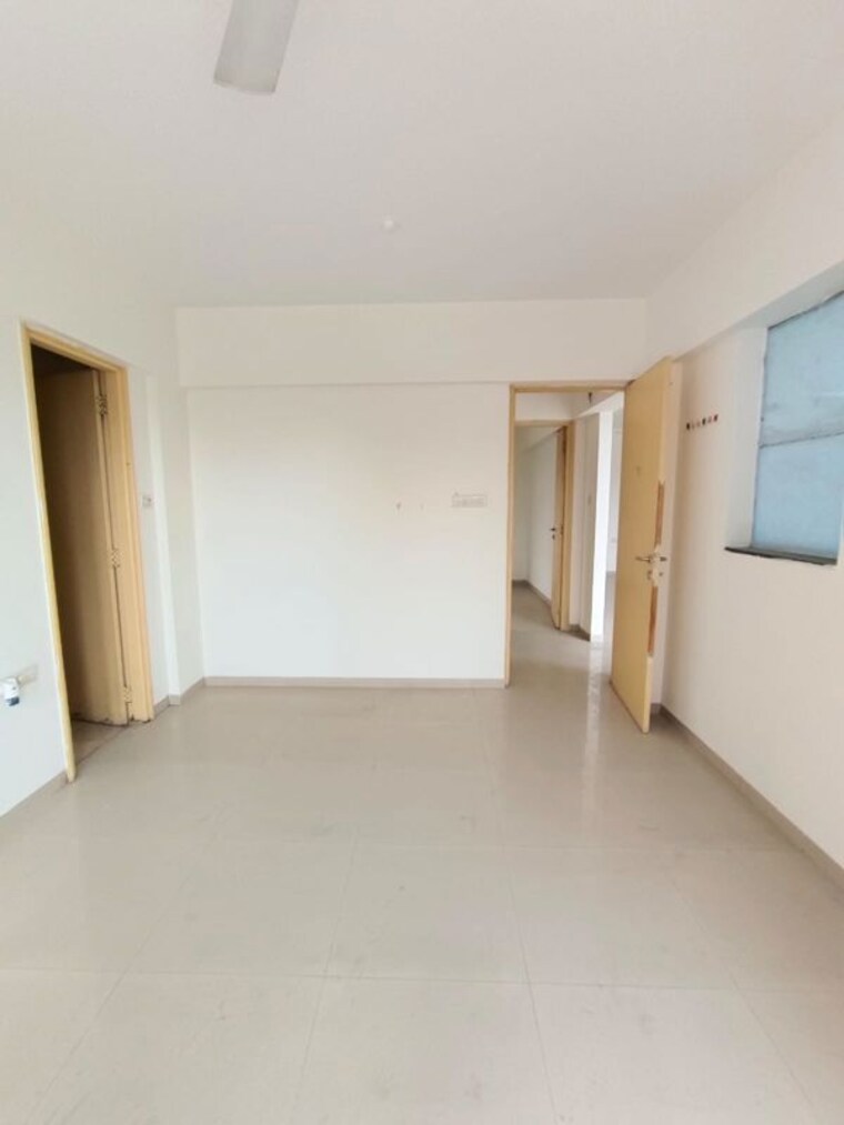 Room, mahindra-royale 2 Bedroom 1000 Sq.Ft. Apartment In Pimpri Pune 10450146