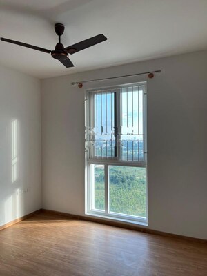 Room in 3 BHK Apartment at Godrej 24 Sarjapur, Sarjapur Road – for Rent