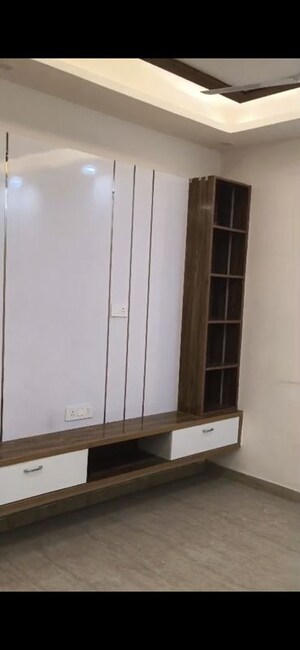 Staircase in 3 BHK Builder Floor at BPTP District Faridabad, Sector 81 – for Sale