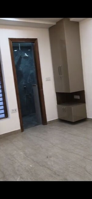 3 BHK Builder Floor For Sale in BPTP District Faridabad, Sector 81