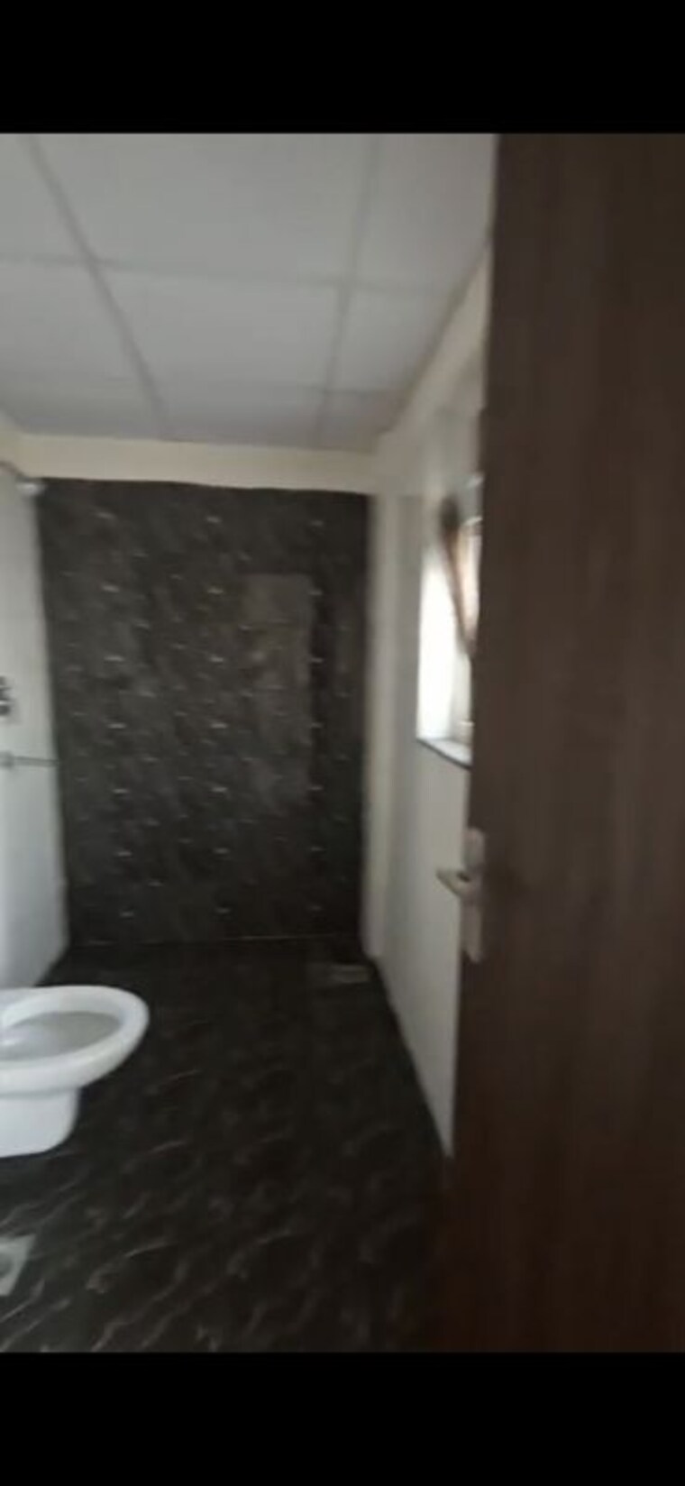 Bathroom, bptp-discovery-park 3 Bedroom 1851 Sq.Ft. Apartment In Sector 80 Faridabad 10450198