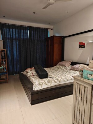Bedroom in 2 BHK Builder Floor at Chittaranjan Park – for Rent