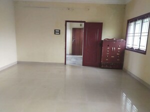  Office Space For Rent in Race Course Road