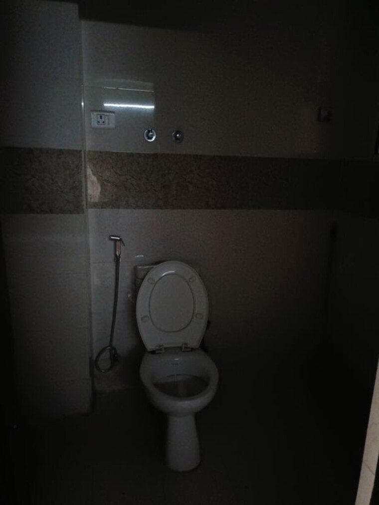 Bathroom, supertech-ecovillage-ii 2 Bedroom 1145 Sq.Ft. Apartment In Sector 16b Greater Noida Greater Noida 10450200