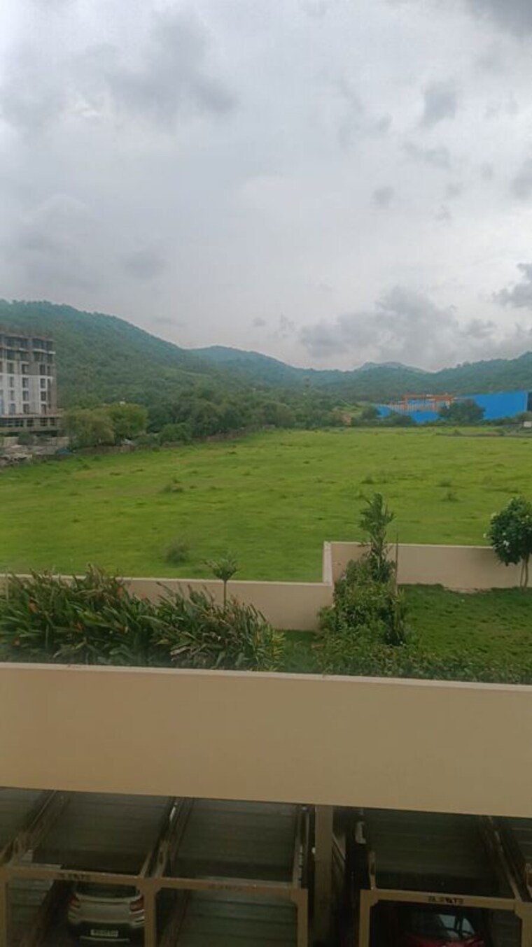 Garden, km-horizon-exotica 1 Bedroom 450 Sq.Ft. Apartment In Haware City Thane 10450225