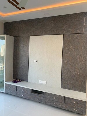 Furnished Amenities in 3 BHK Apartment at Kanakia Spaces Levels, Malad East – for Rent