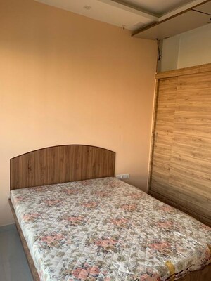 Bedroom in 3 BHK Apartment at Kanakia Spaces Levels, Malad East – for Rent
