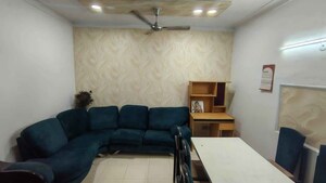 Bedroom in 2 BHK Builder Floor at Malviya Nagar – for Rent