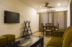  Pg For Rent in Kandivali East