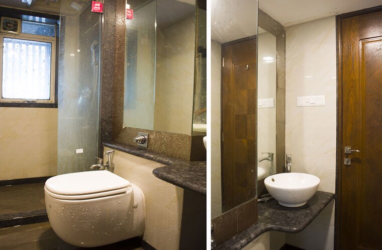 Bathroom, kandivali east Pg For Boys In Kandivali East 10450274