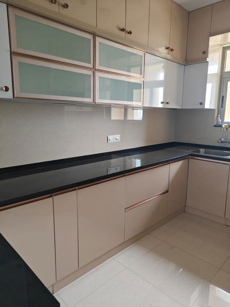 Kitchen, hiranandani-queensgate 3 Bedroom 1700 Sq.Ft. Apartment In Bannerghatta Bangalore 10450260