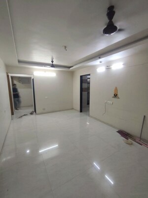 2 BHK Apartment For Rent in Omkar Arcade, New Panvel