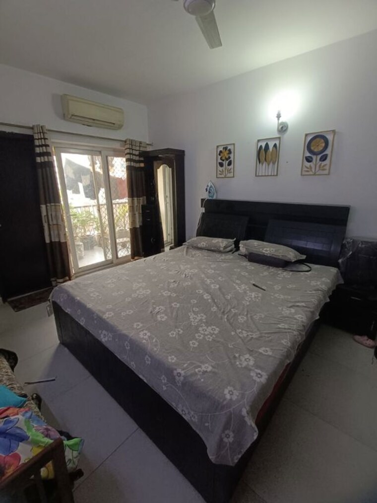 Bedroom, nimbus-the-hyde-park 4 Bedroom 2250 Sq.Ft. Apartment In Sector 78 Noida 10450303